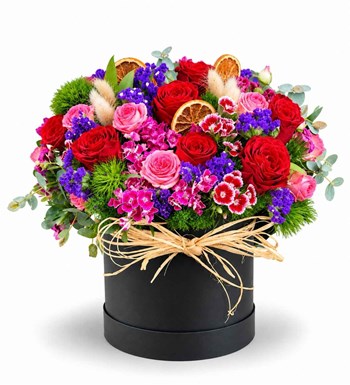 flora atelier kutuda kırmızı ve pembe gül, çiçek siparişi, Lilya Rose