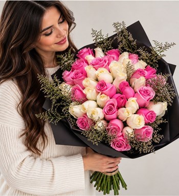 pure love pembe ve beyaz gül, çiçek siparişi, Lilya Rose