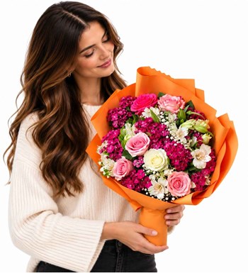 viva bouquet pembe gül ve hüsnüyusuf, çiçek siparişi, Lilya Rose